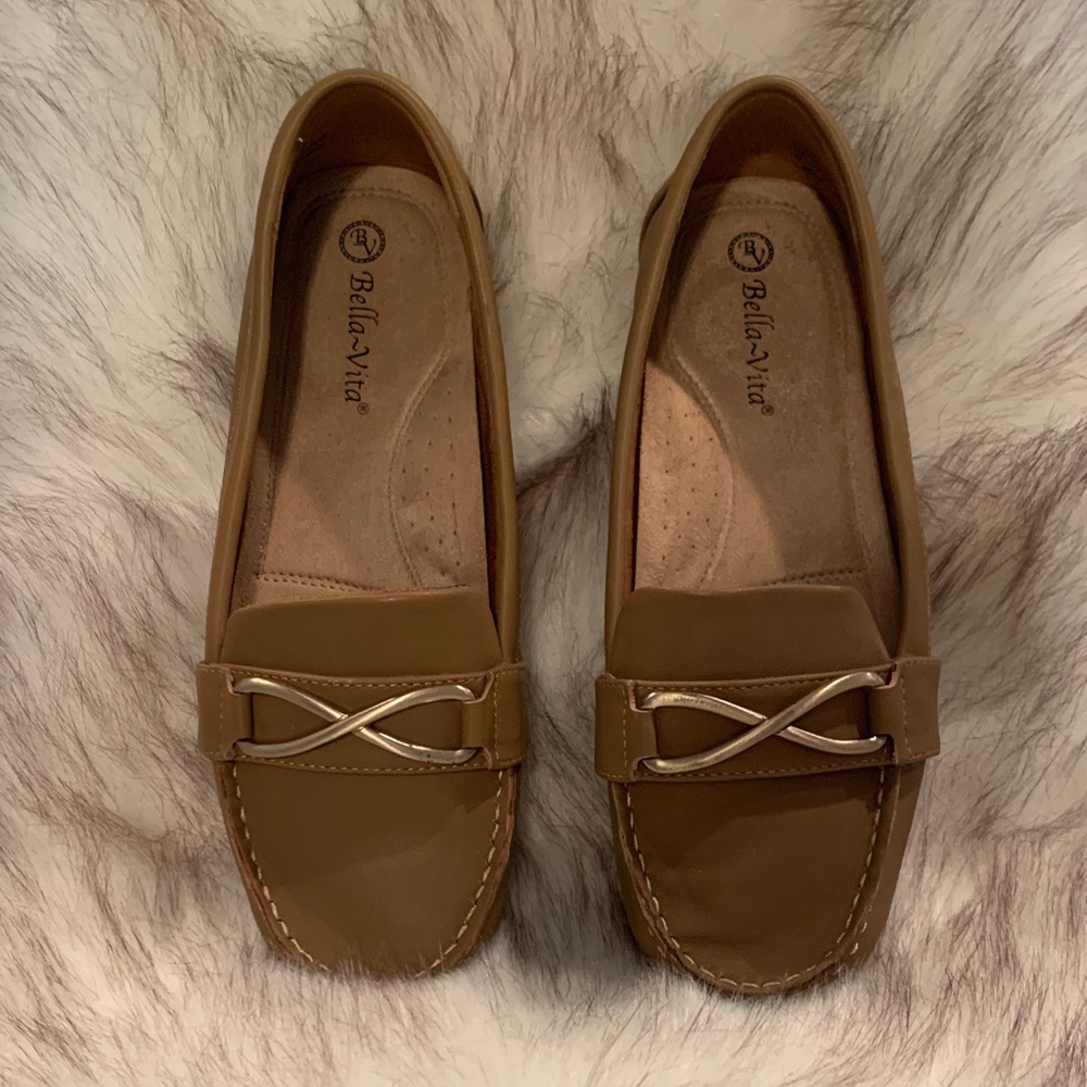 Bella Vita Women's Brown Loafers with Silver Accent